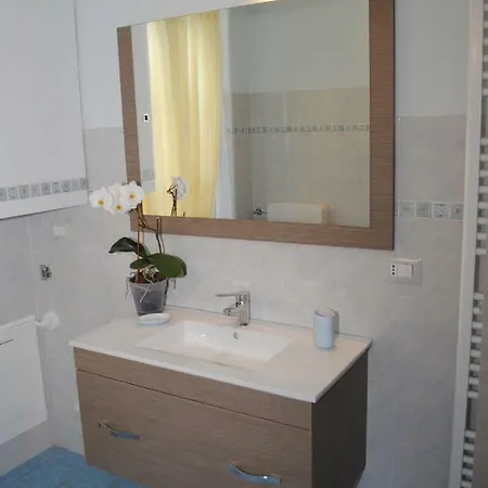 Oda ve Kahvaltı Gioann 3*