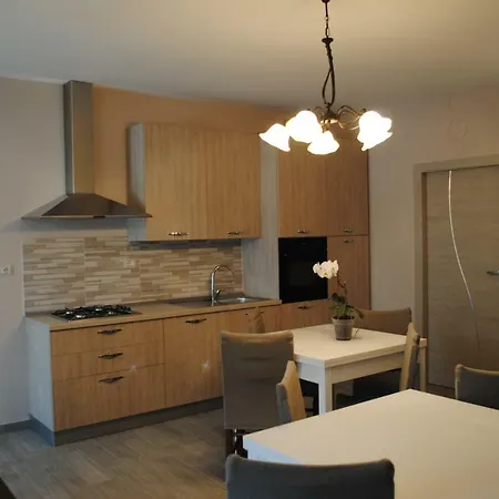 Gioann Oda ve Kahvaltı 3*