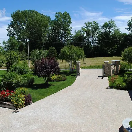 Oda ve Kahvaltı Gioann