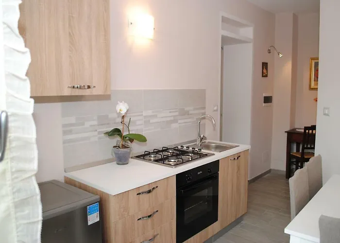 Gioann Bed and Breakfast 3*